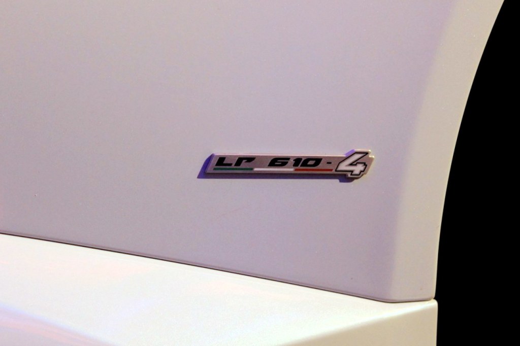 Lamborghini Huracan LP610-4 Launch In Inida (15)