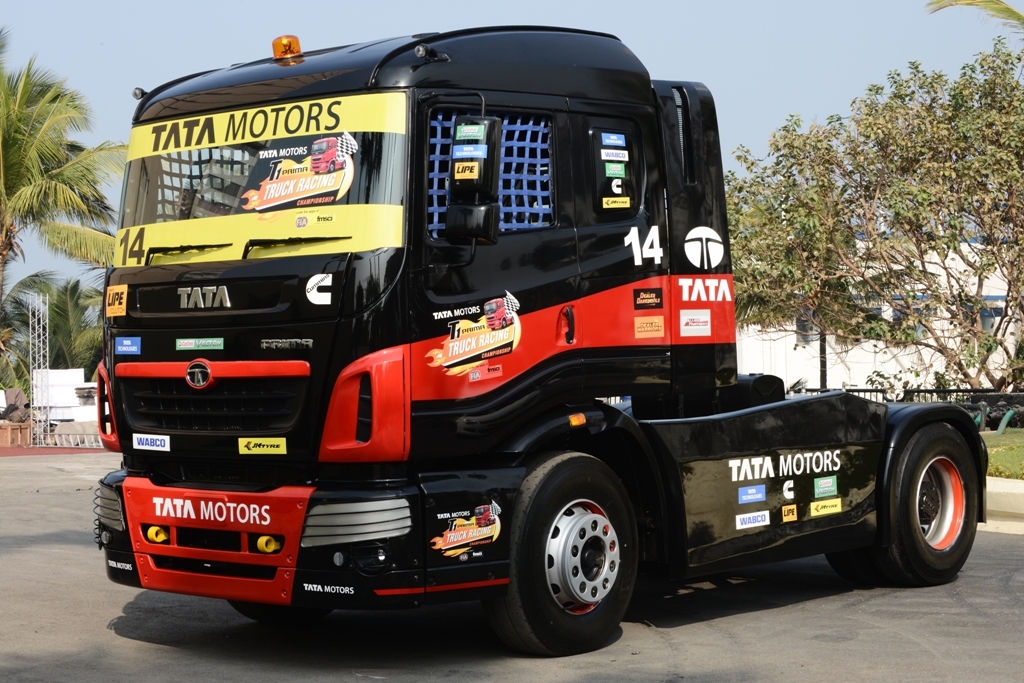 T1 Tata Prima Truck Racing - Automobilians (2)