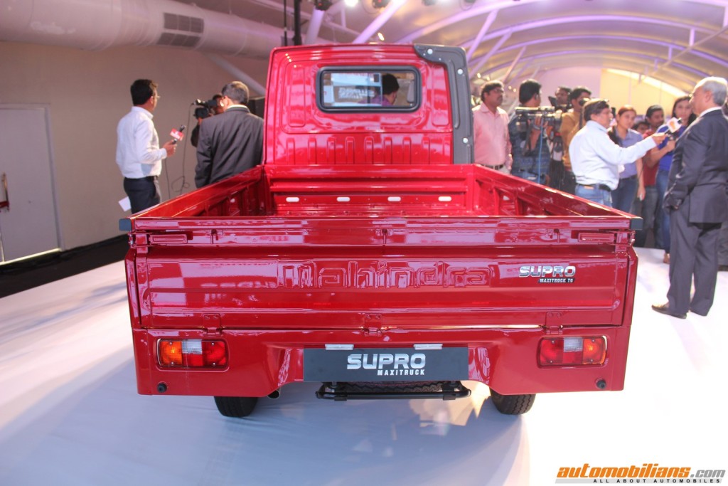 Mahindra SUPRO and SUPRO MaxiTruck - Automobilians (13)
