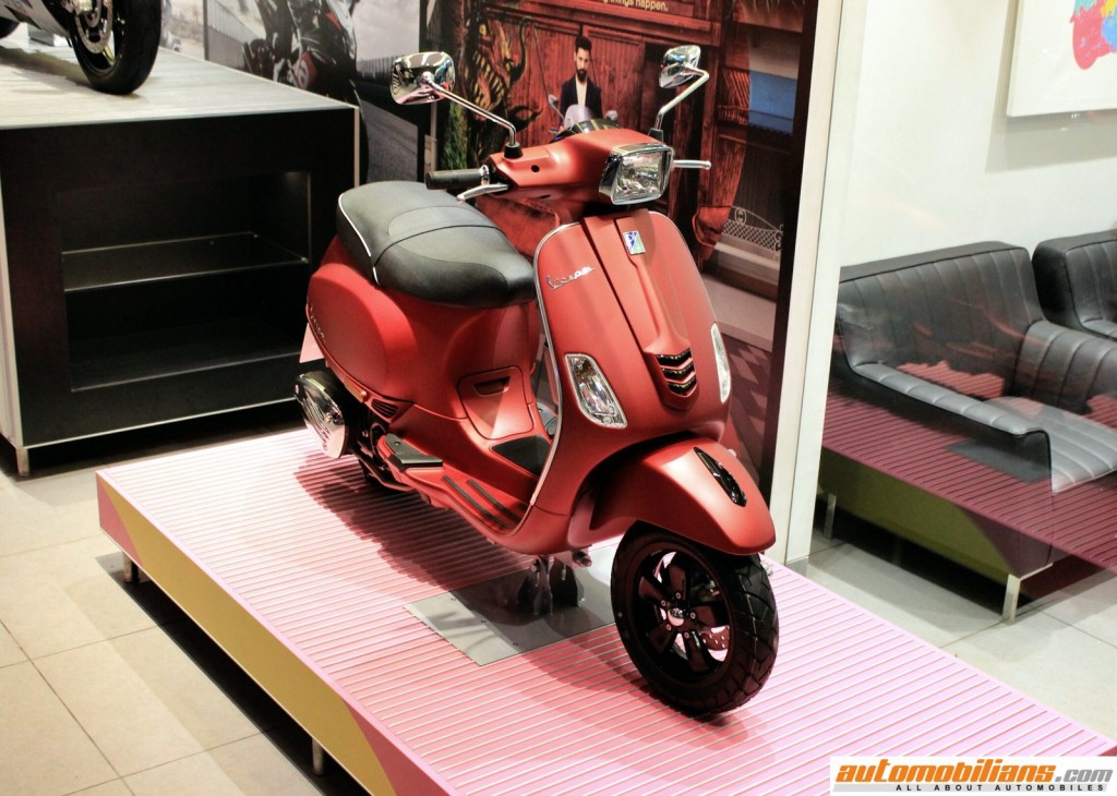 MotoPlex-Vespa-Moto-Guzzi-Aprilia-Pune (11)