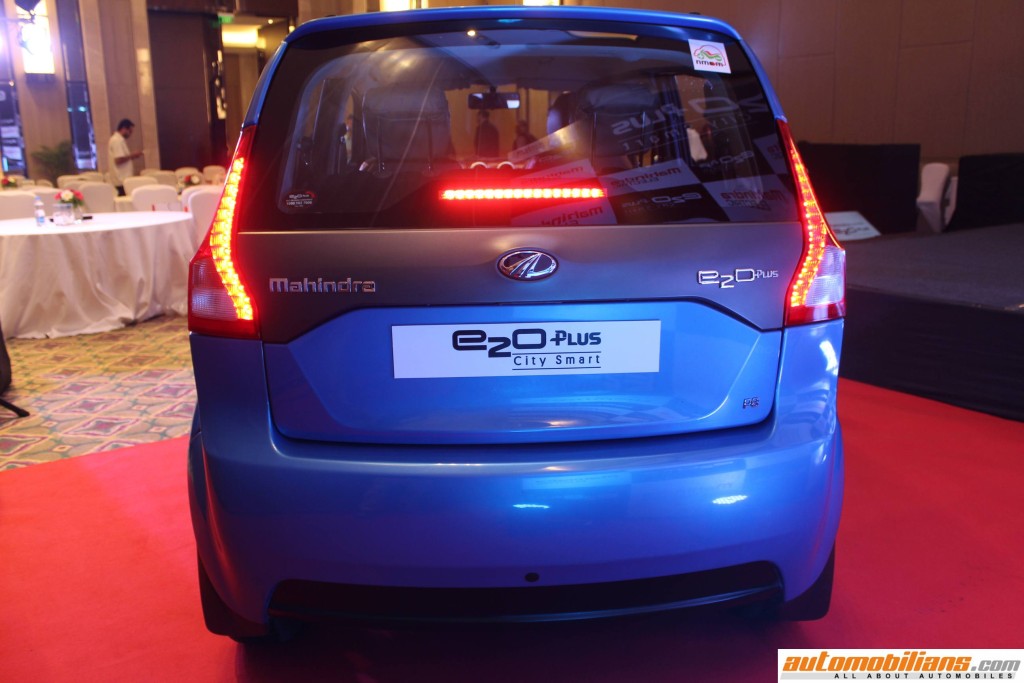 Mahindra-e2o-plus-electric-launch-automobilians (1)