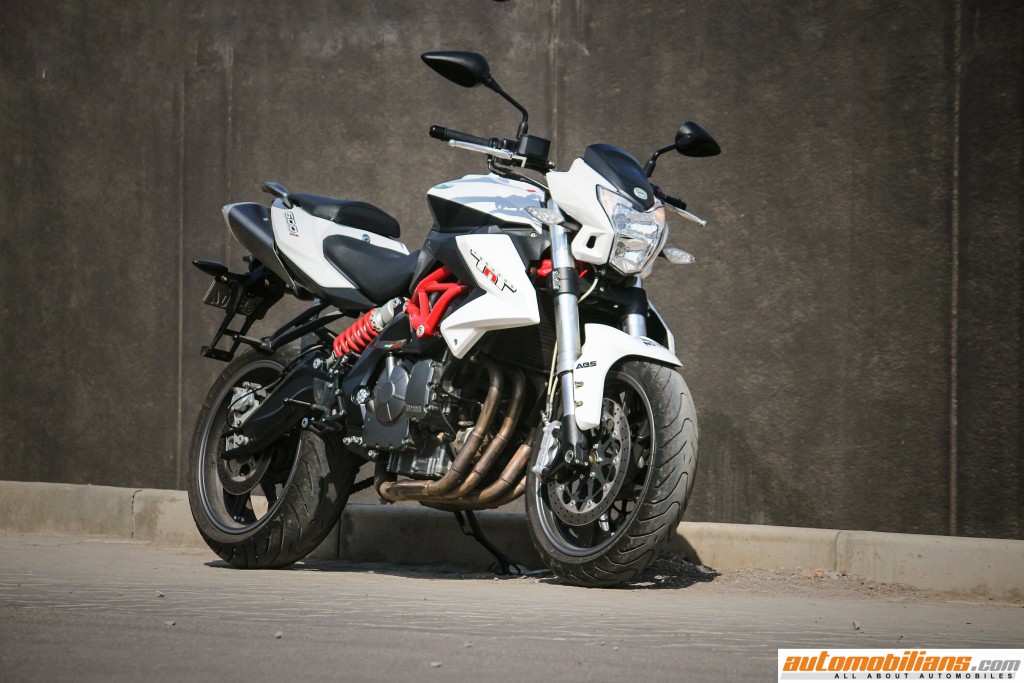 Benelli-TNT-600i-ABS-Test-Drive-Review-Automobilians (8)