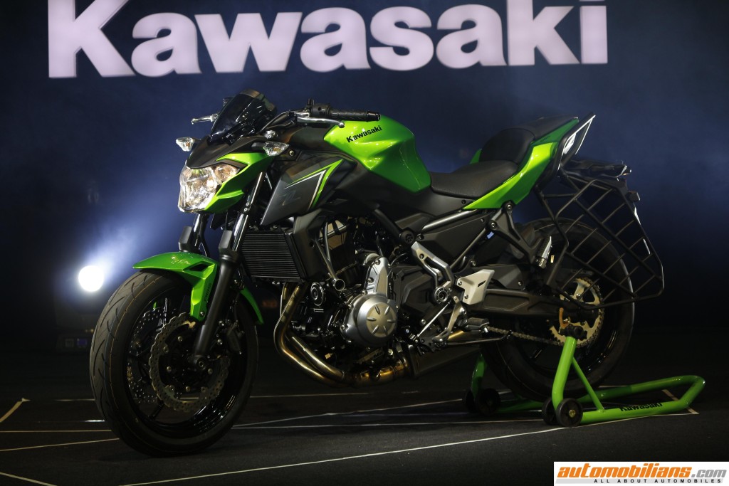 2017-India-Kawasaki-Motors-Model-Range-Launch-Z900-Z650-Ninja650-Ninja300-Versys650 (2)