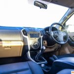 2018-Isuzu-D-Max-V-Cross-Review-Specs-Price-Drving-Dynamics-Automobilians (12)